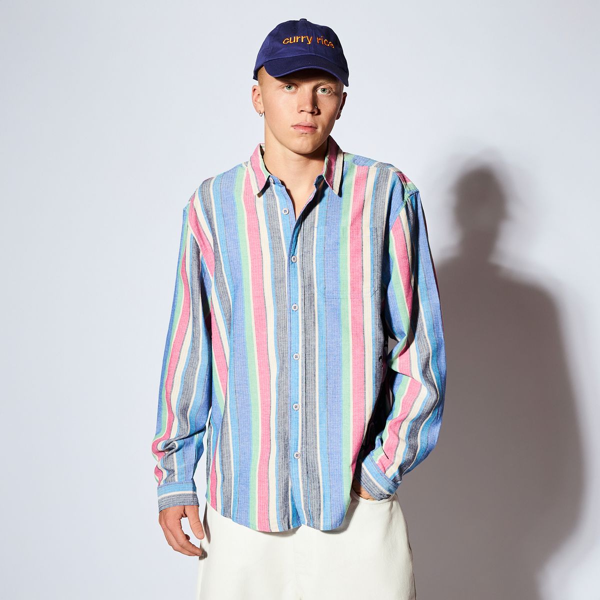 CHAPEL LONG SLEEVE BUTTON UP