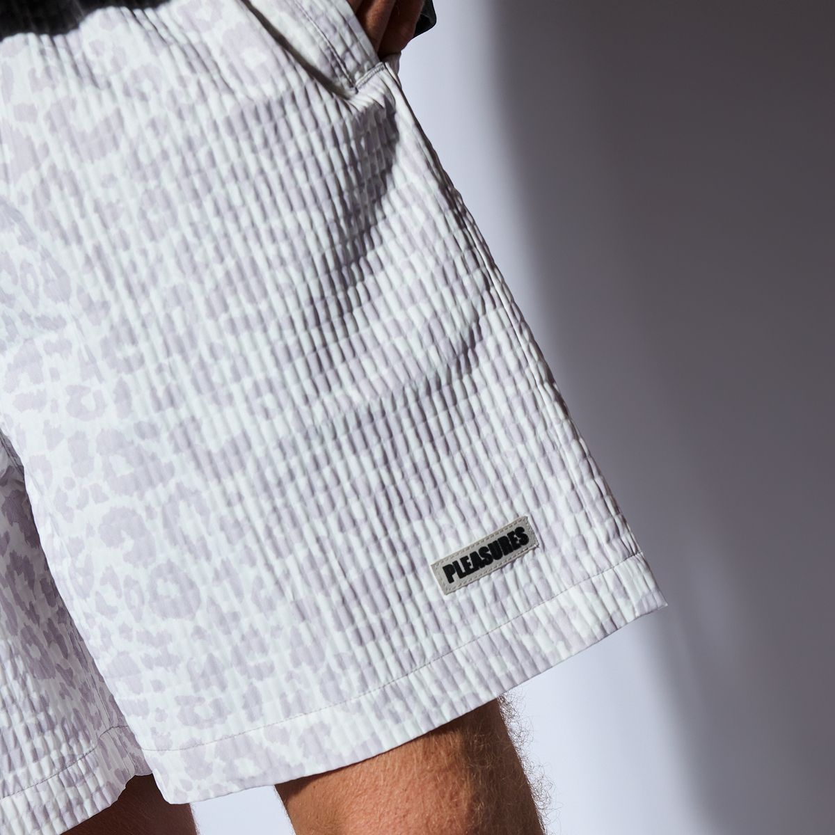 LEOPARD ACTIVE SHORTS