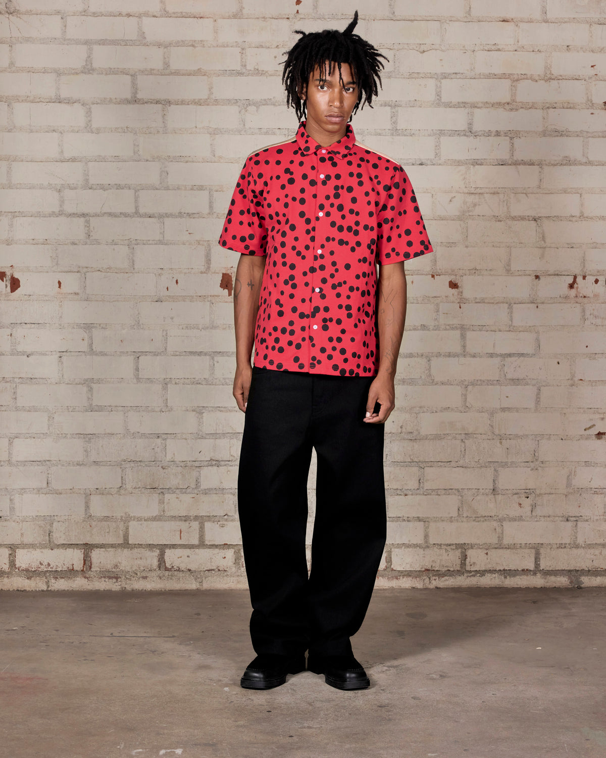 Bug Eye Button Up – Red
