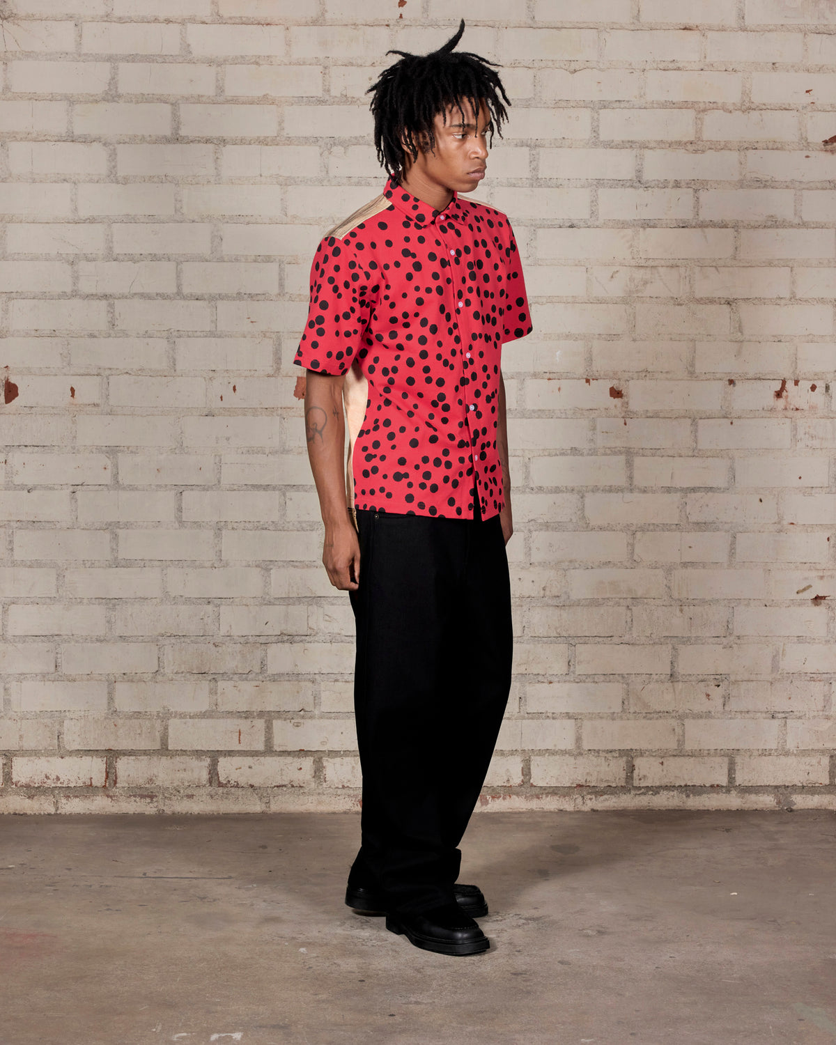 Bug Eye Button Up – Red