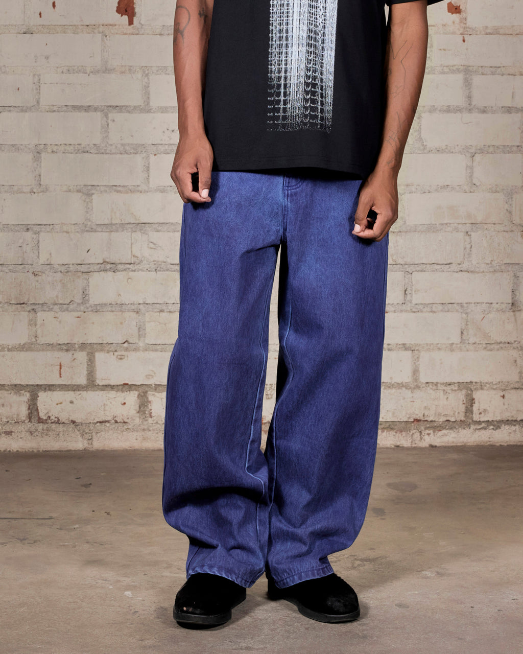 Spray Formula Baggy Jeans – Blue