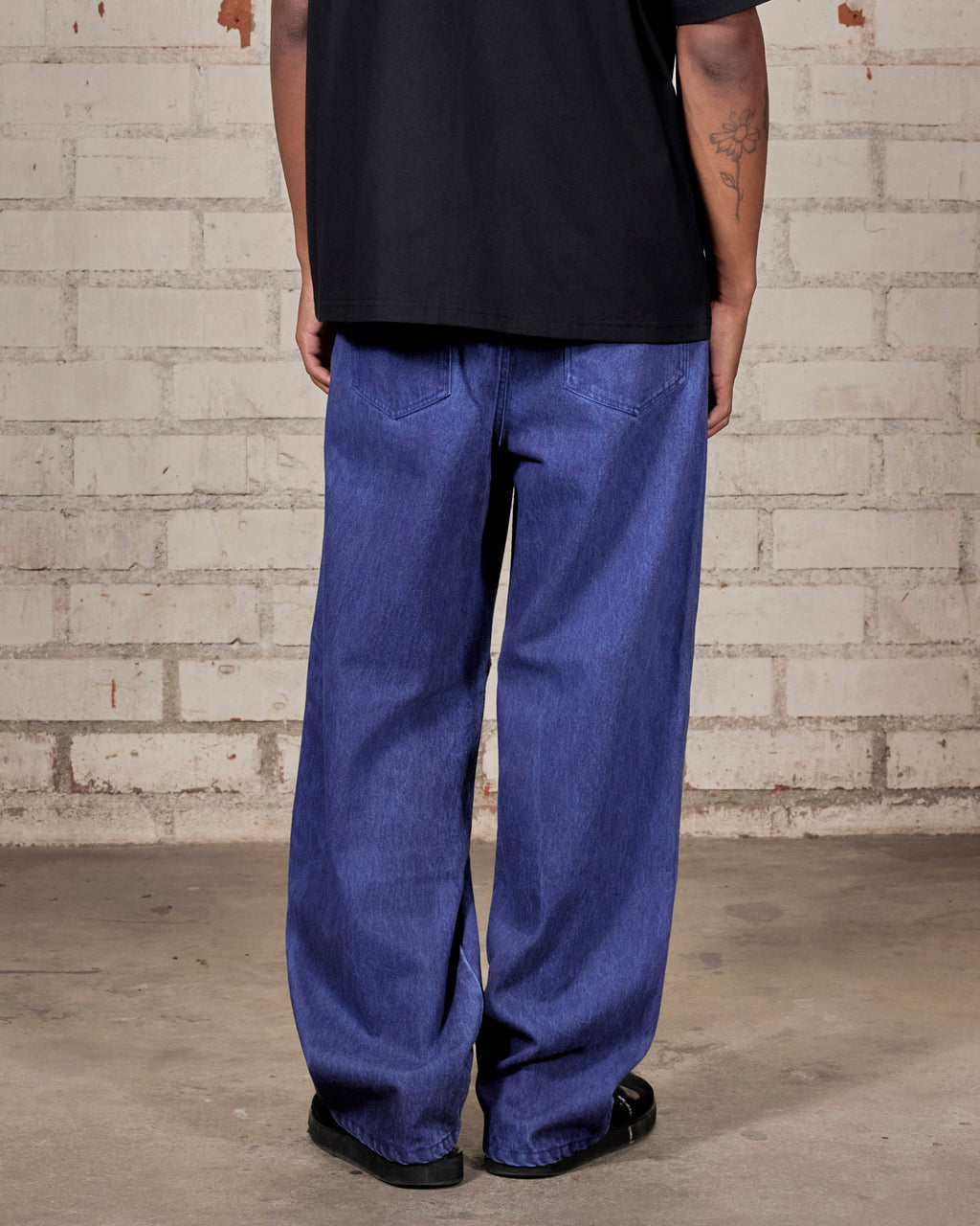 Spray Formula Baggy Jeans – Blue
