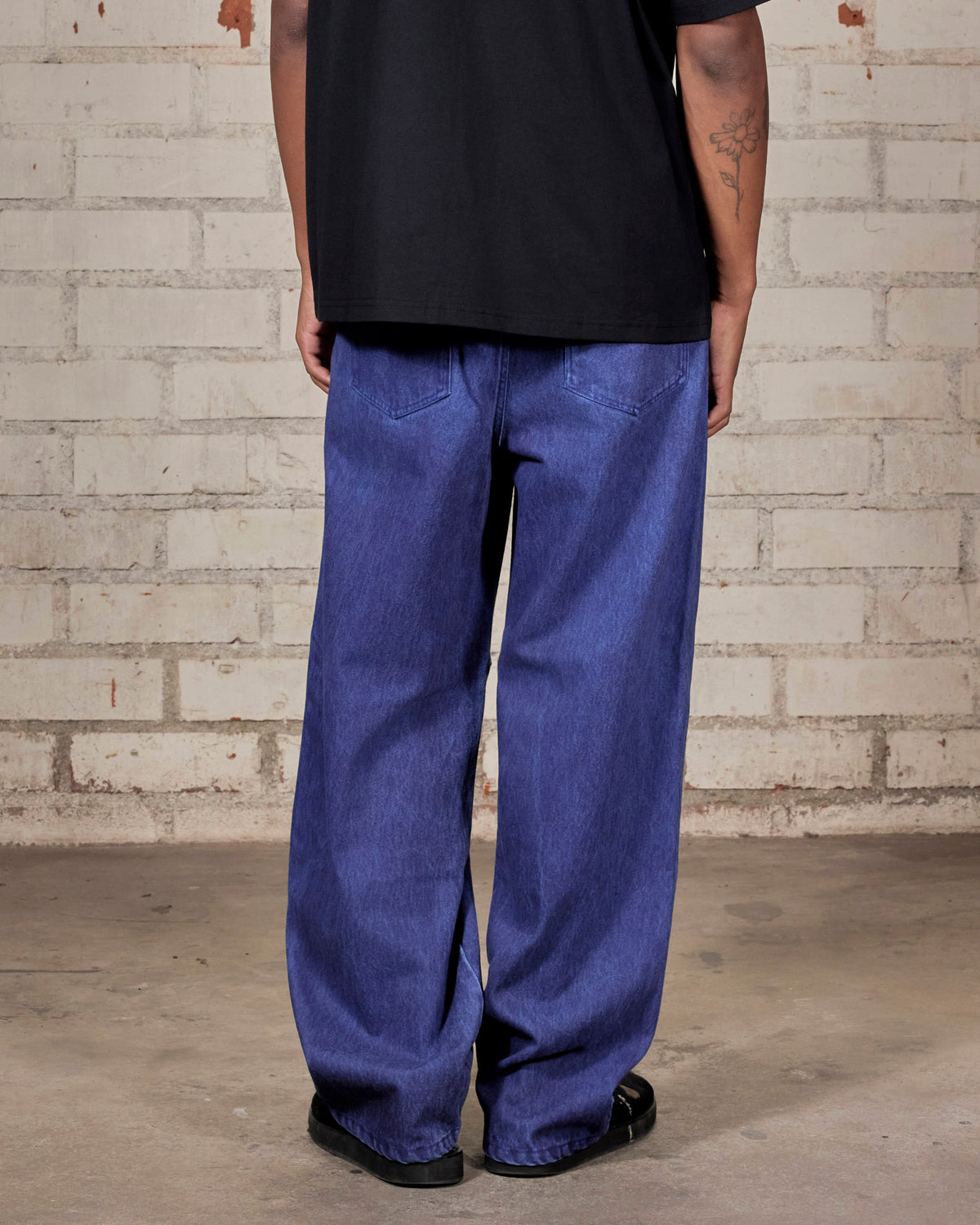 Spray Formula Baggy Jeans – Blue