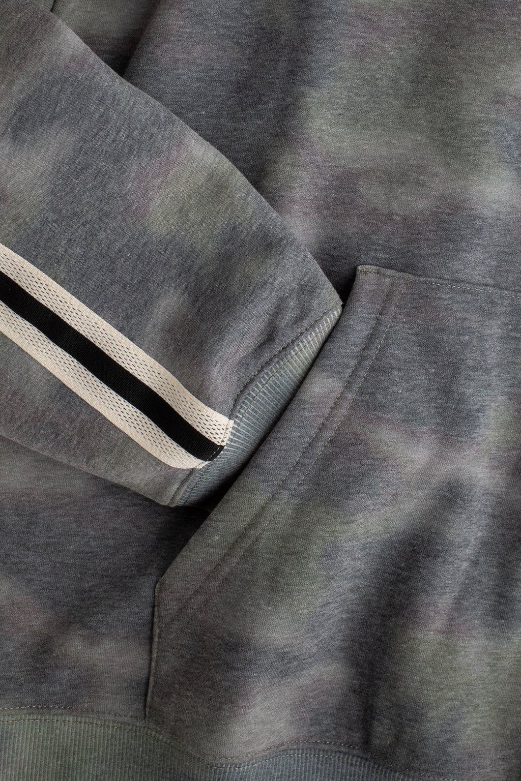 Airbrush Camo Hoodie – Camo